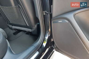 Седан Audi A6 2013 в 