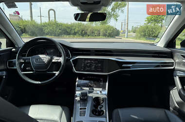 Седан Audi A6 2018 в 