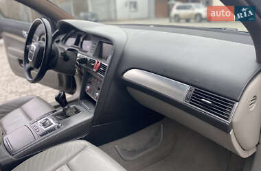 Седан Audi A6 2004 в 