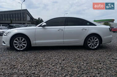 Седан Audi A6 2012 в 