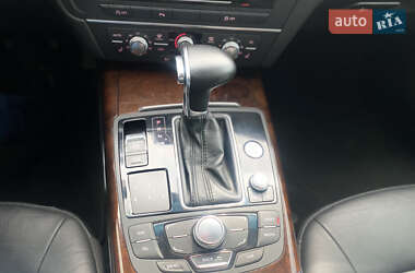 Седан Audi A6 2012 в 