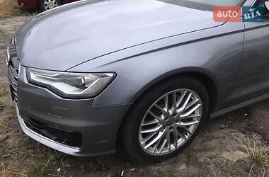 Седан Audi A6 2015 в 