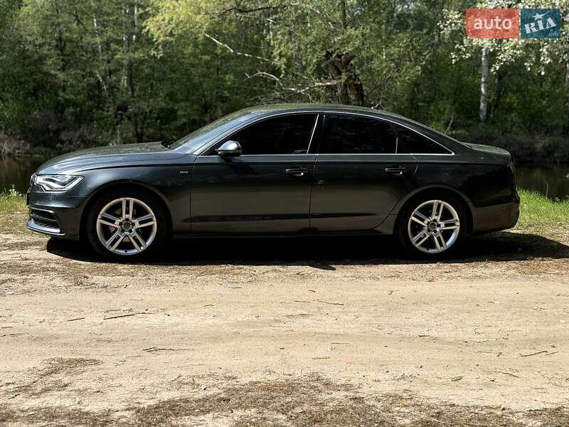 Седан Audi A6 2012 в Полтаве