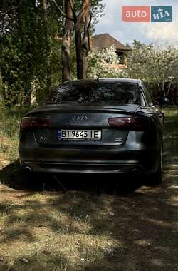 Седан Audi A6 2012 в 
