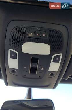 Седан Audi A6 2012 в 