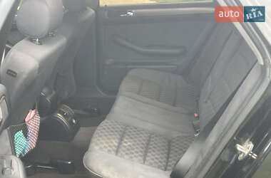Седан Audi A6 1999 в 