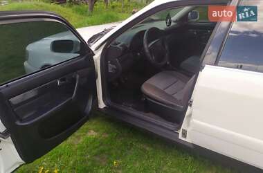 Седан Audi A6 1996 в 