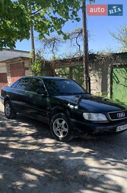 Седан Audi A6 1996 в 
