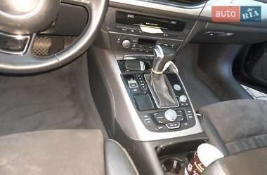 Седан Audi A6 2013 в 