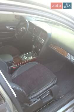Седан Audi A6 2004 в 