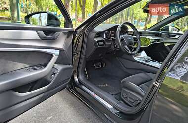 Универсал Audi A6 2018 в 