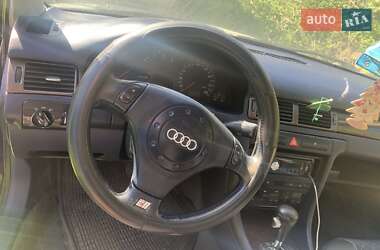Седан Audi A6 1999 в 