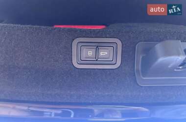 Седан Audi A6 2020 в 