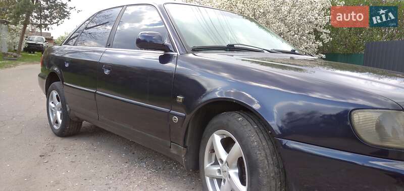 Седан Audi A6 1995 в Харкові
