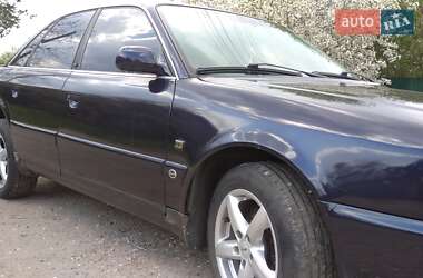 Седан Audi A6 1995 в 