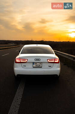 Седан Audi A6 2011 в 