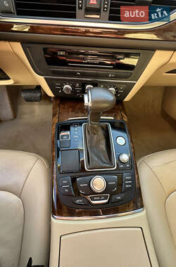 Седан Audi A6 2011 в 