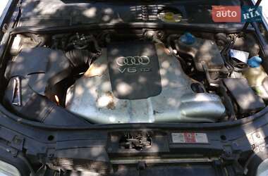 Универсал Audi A6 2004 в 