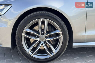 Седан Audi A6 2014 в 