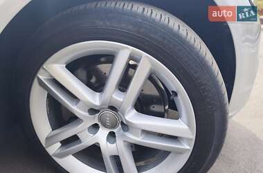 Седан Audi A6 2013 в 