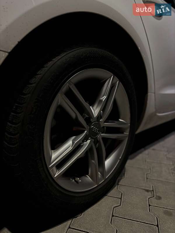 Седан Audi A6 2014 в Хмельницком