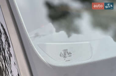 Седан Audi A6 2012 в 