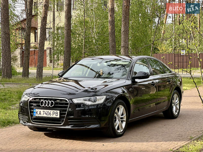 Седан Audi A6 2012 в Киеве