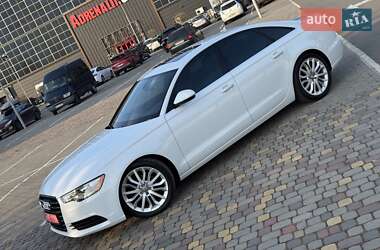 Седан Audi A6 2012 в 