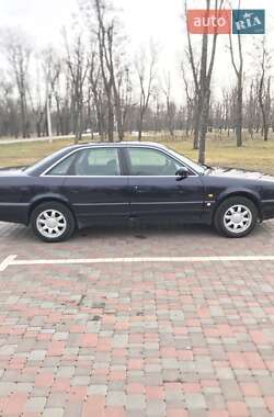 Седан Audi A6 1996 в 
