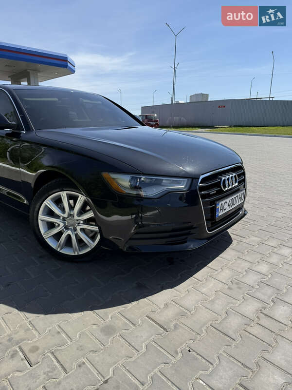 Седан Audi A6 2012 в 