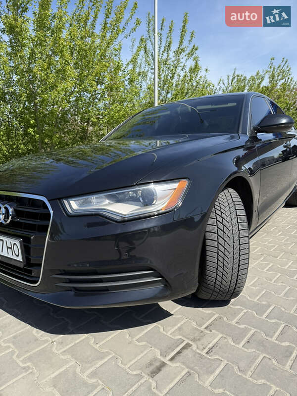 Седан Audi A6 2012 в Луцьку