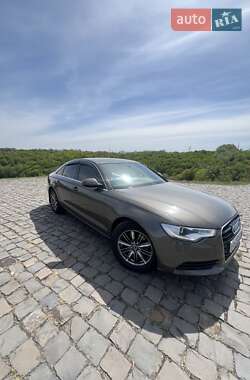 Седан Audi A6 2012 в 
