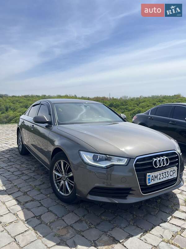 Седан Audi A6 2012 в Житомире