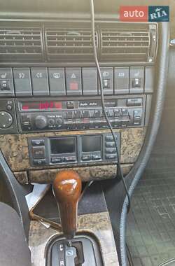 Универсал Audi A6 1997 в 