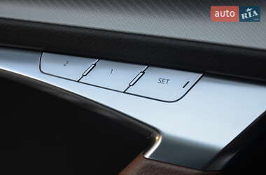 Седан Audi A6 2020 в 