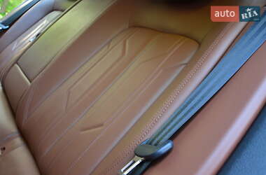 Седан Audi A6 2020 в 