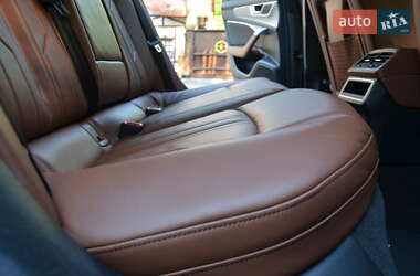 Седан Audi A6 2020 в 