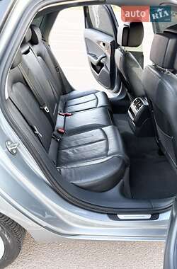 Седан Audi A6 2013 в 
