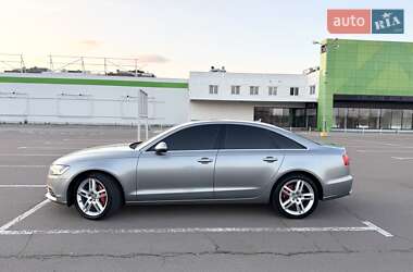 Седан Audi A6 2013 в 