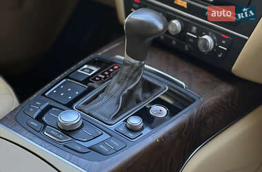Седан Audi A6 2012 в 