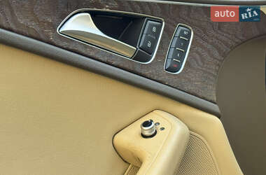 Седан Audi A6 2012 в 