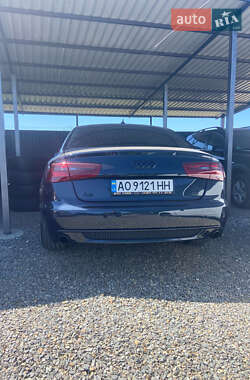 Седан Audi A6 2012 в 