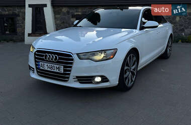 Седан Audi A6 2012 в 