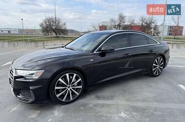 Седан Audi A6 2019 в 