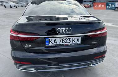 Седан Audi A6 2019 в 
