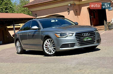 Седан Audi A6 2013 в 