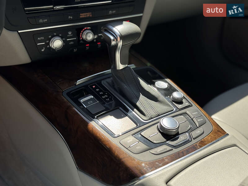 Седан Audi A6 2013 в Мукачево