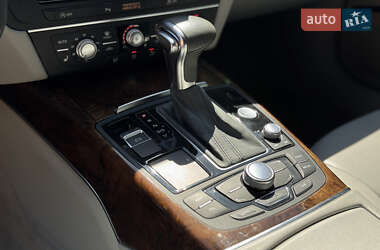 Седан Audi A6 2013 в 