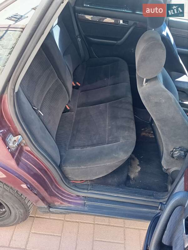 Универсал Audi A6 1995 в Иршаве