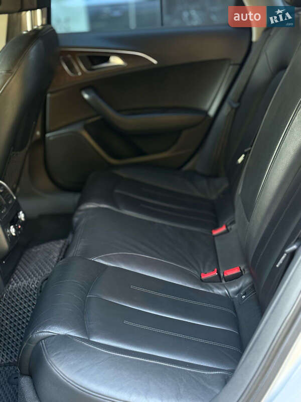 Седан Audi A6 2011 в Ужгороде